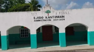 Ejidatarios de Kantunilkín proyectan espacio de venta para productores en predio recuperado