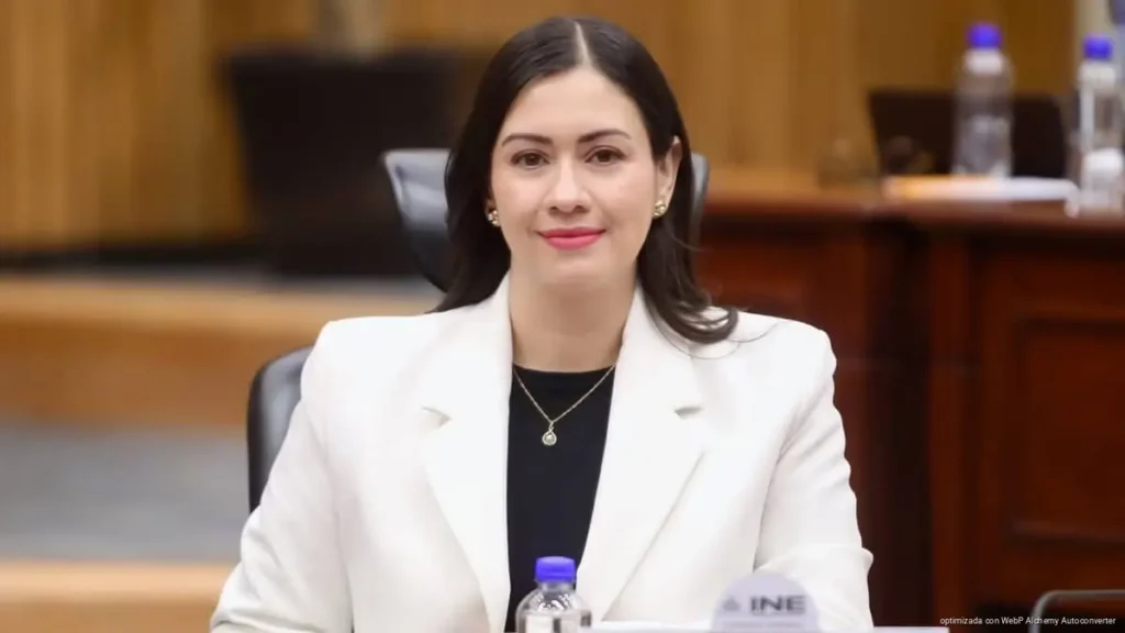 Nombran a Blanca Cruz como consejera presidenta provisional del INE Nombran a Blanca Cruz como consejera presidenta provisional del INE