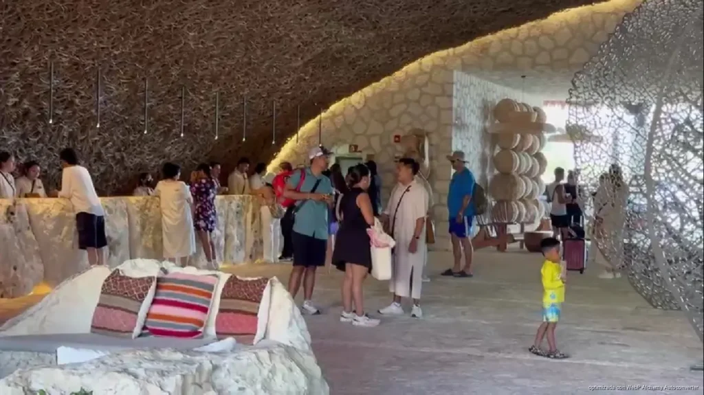 Remodelaciones hoteleras explican suspensión de actividades en Playa del Carmen, afirma CROC