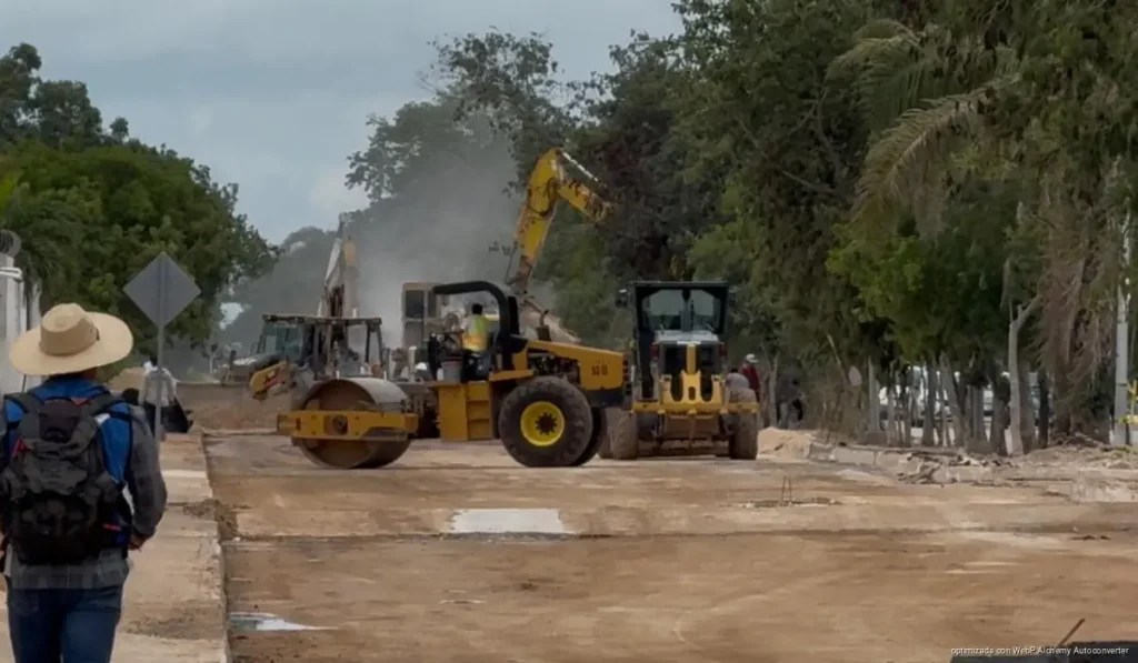 Playa del Carmen destinará 66 millones a renovar Quinta Avenida y reparar vialidades