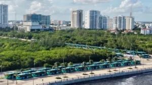 Cancún ampliará la renovación de autobuses hacia Rancho Viejo, Punta Sam y Costa Mujeres Cancún ampliará la renovación de autobuses hacia Rancho Viejo, Punta Sam y Costa Mujeres