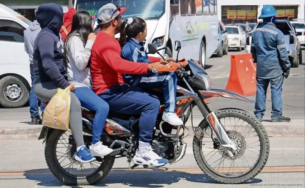 José María Morelos alerta por menores que conducen motos y automóviles José María Morelos alerta por menores que conducen motos y automóviles
