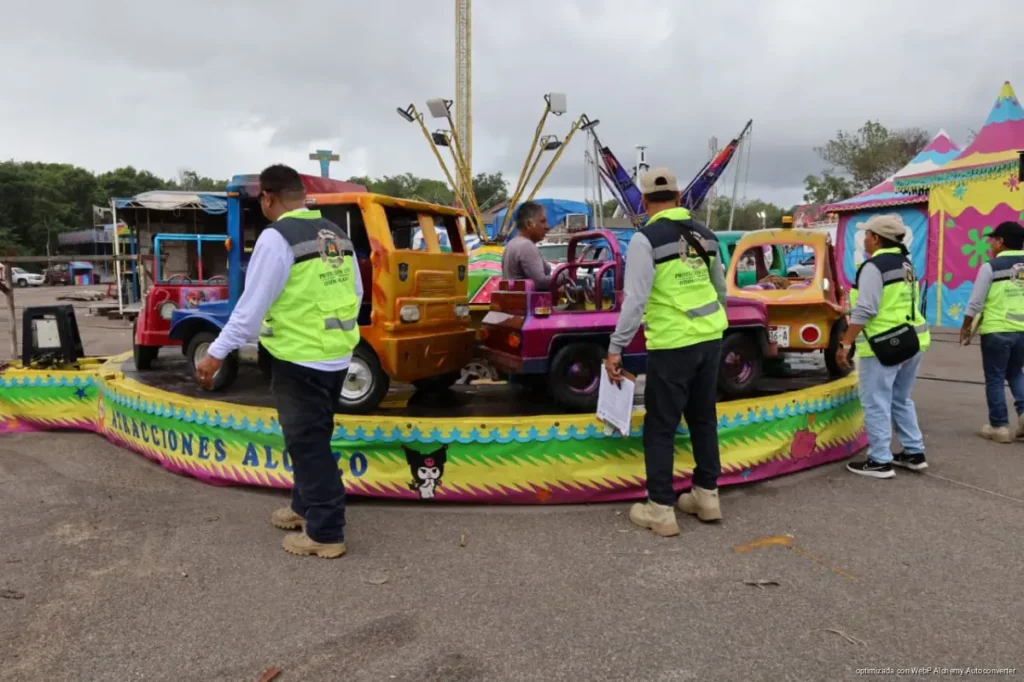 Revisan juegos mecánicos y puestos de comida antes de la Expofer en Chetumal Revisan juegos mecánicos y puestos de comida antes de la Expofer en Chetumal