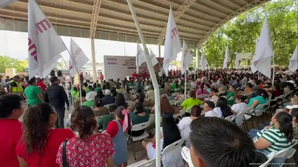 Funcionarios de Quintana Roo deben separar la política de sus labores públicas