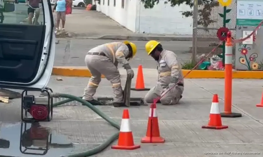 Ayuntamiento de Playa del Carmen revisará permisos e impacto de obra eléctrica de la CFE hacia Cozumel Ayuntamiento de Playa del Carmen revisará permisos e impacto de obra eléctrica de la CFE hacia Cozumel