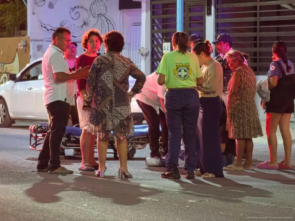 Hospitalizan a motociclista tras choque en Chetumal