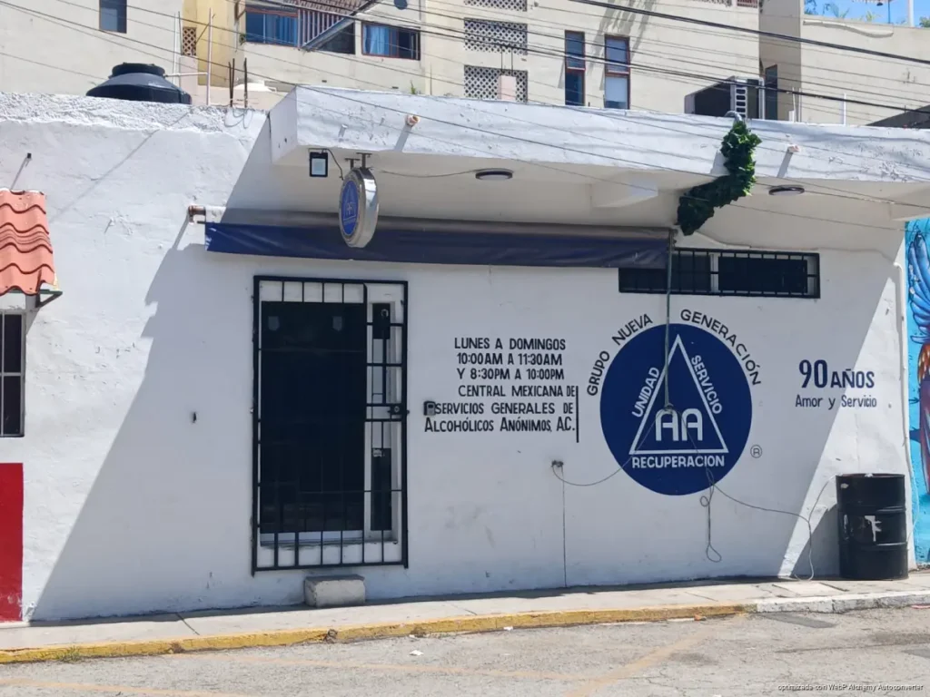 Mujeres con alcoholismo enfrentan barreras para pedir ayuda en Playa del Carmen Mujeres con problemas de alcoholismo enfrentan barreras para pedir ayuda en Playa del Carmen