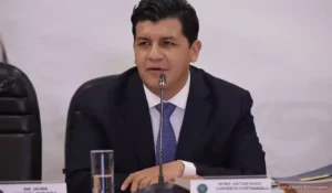 Empresas proveedoras del INE repiten accionistas en millonarias licitaciones Empresas proveedoras del INE repiten accionistas en millonarias licitaciones